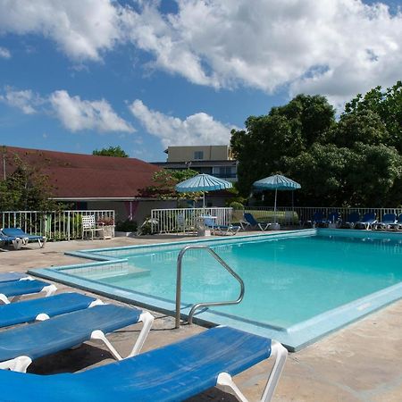 Beach Condos -Montego Bay Club Beach Resort מראה חיצוני תמונה