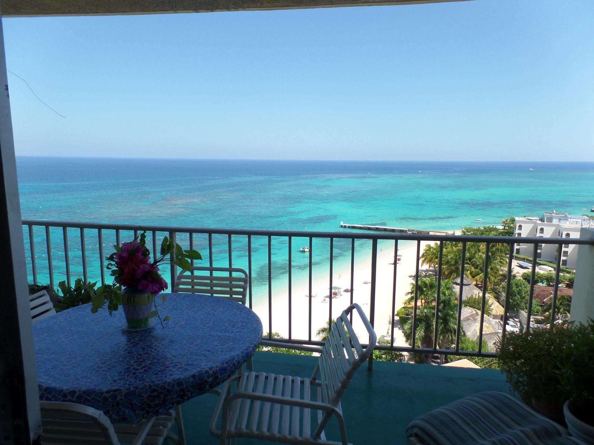 Beach Condos -Montego Bay Club Beach Resort מראה חיצוני תמונה